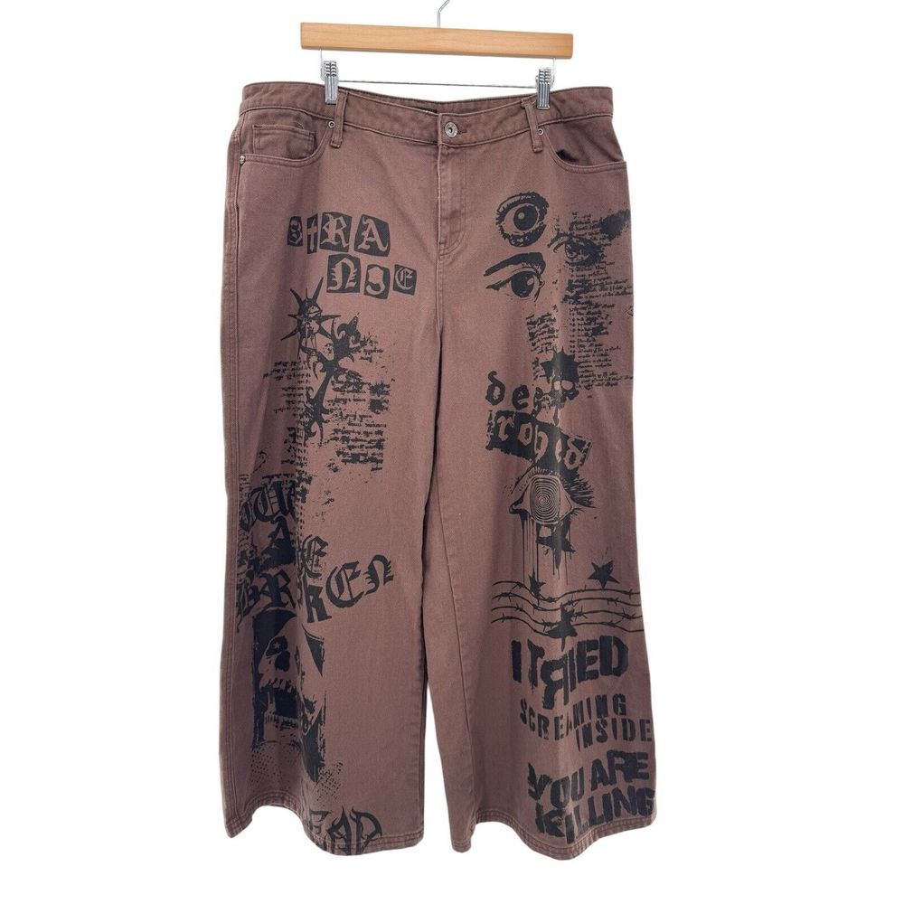 Hot Topic Social Collision Jeans 18 Brown Punk Graphics Gothic Grunge Wide Leg - Picture 3 of 8